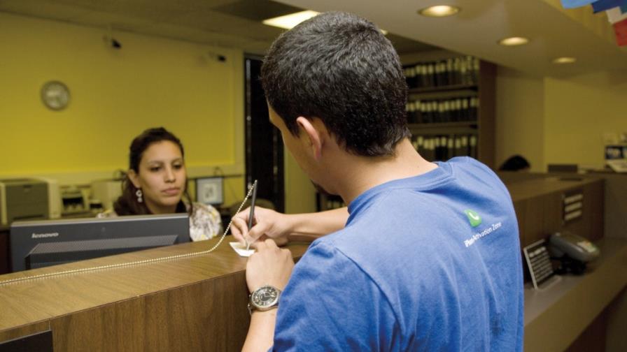 Bancos devolvieron a clientes 40,504 cheques por falta fondos