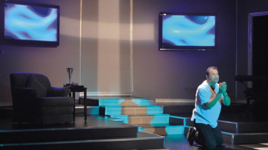 Carlos Alfredo se revisita a sí mismo