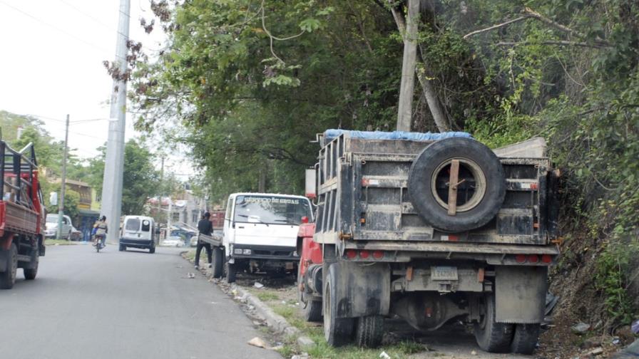 Cristo Rey, a merced de los ocupantes del espacio público