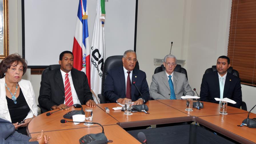 CNSS realizará simposio sobre extensión cobertura