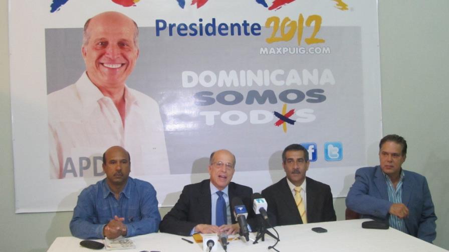 Max Puig propone iniciativas para combatir el desempleo colectivo