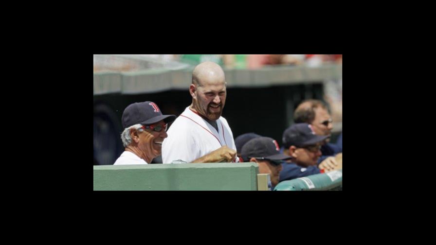 Valentine se diculpa con Youkilis por hablar mal de él Valentine se diculpa con Youkilis por hablar mal de él