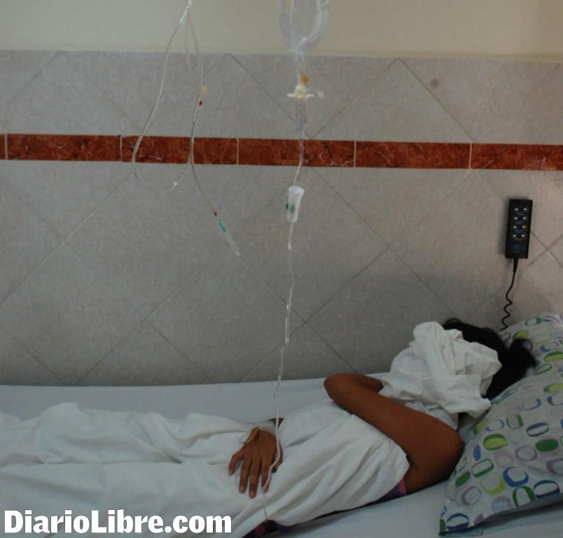 Sigue ingreso en hospitales de pacientes con dengue