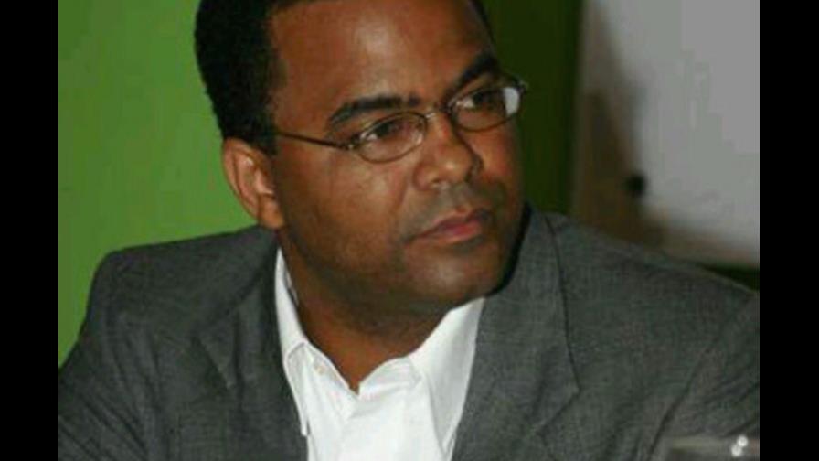 Alcalde La Romana otorgaría obras grado a grado