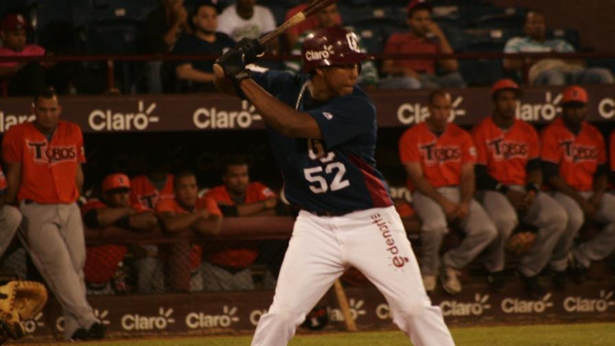 Francisco Peguero debuta hoy con Gigantes