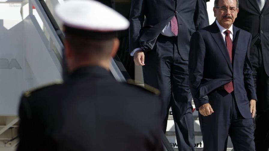 El presidente dominicano llegó a Cádiz para asistir a Cumbre Iberoamericana