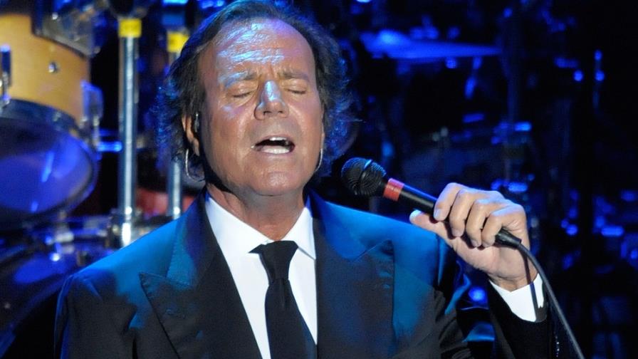 Julio Iglesias y Michel Martelly cantarán juntos en Altos de Chavón