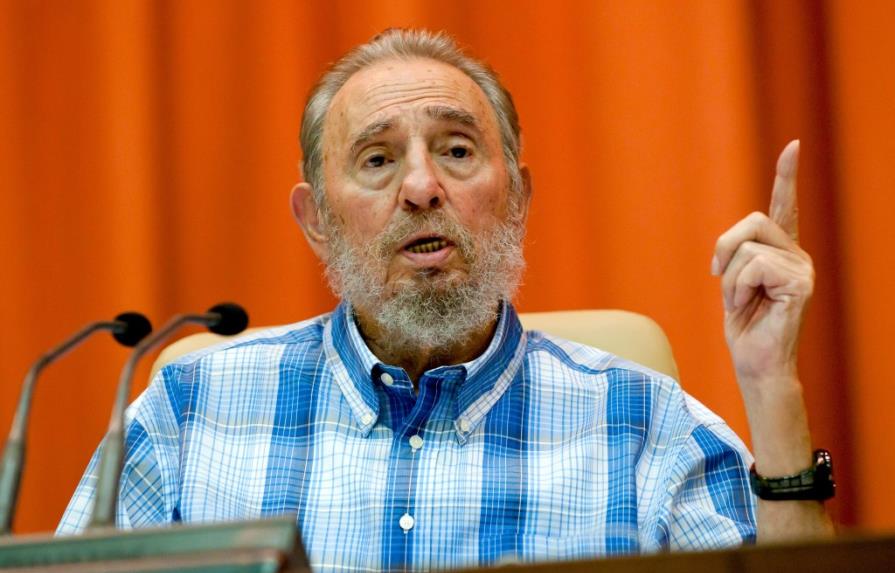 Raúl y Fidel Castro son designados candidatos a diputados