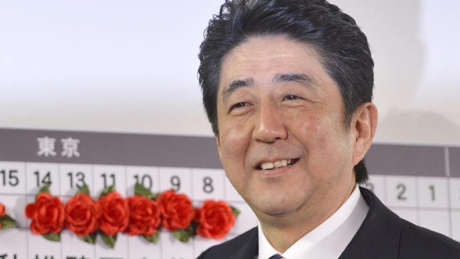 La vieja guardia reconquista el poder en Japón