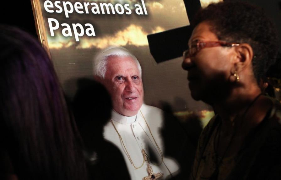 El Vaticano cree posible un encuentro entre el papa y Fidel Castro en Cuba