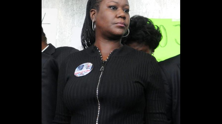Recusan a jueza del caso de la muerte del joven afroamericano Trayvon Martin Recusan a jueza del caso de la muerte del joven afroamericano Trayvon Martin