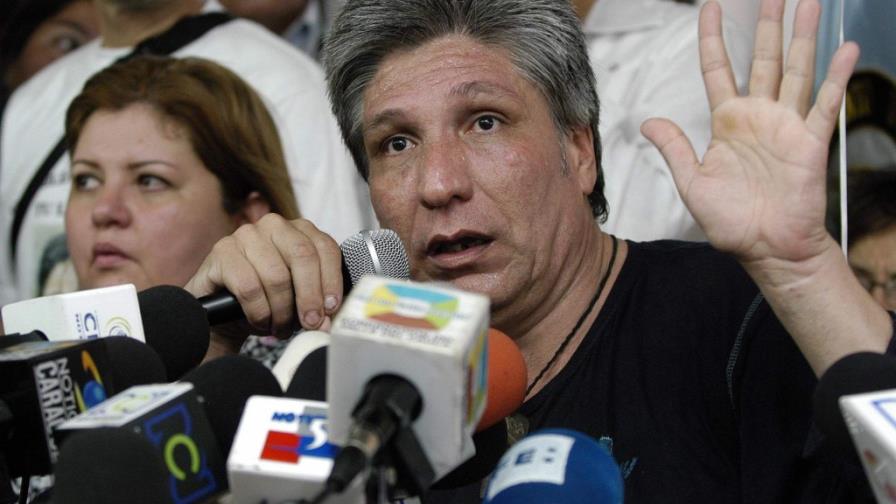 Diputado exrehén de FARC, detenido por asesinato de 11 de sus compañeros Diputado exrehén de FARC, detenido por asesinato de 11 de sus compañeros