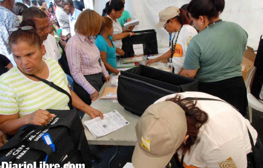 Juntas electorales comienzan a distribuir el material electoral