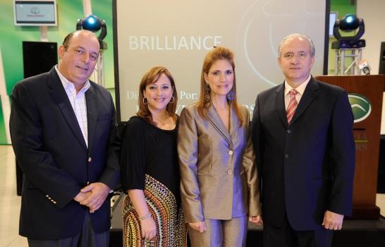 Peravia Motors presenta el nuevo SUV Brilliance V5 2013