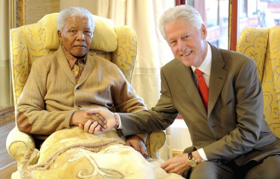 Mandela cumple 94 años y Sudáfrica lo celebra por todo lo alto