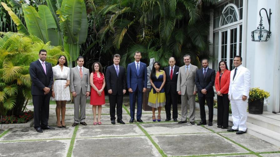Don Felipe de Borbón recoge una visión amplia de la sociedad dominicana