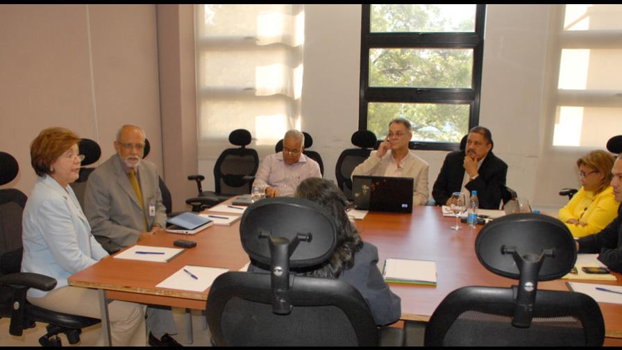 Junta de Alfabetización realiza su primera reunión de trabajo