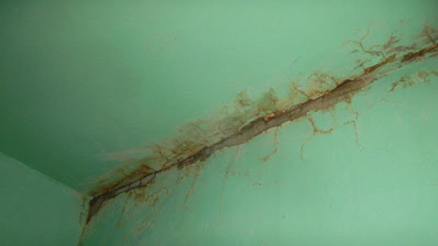 Reportan grietas en un hospital por el sismo de 4.7 registrado anoche en Azua Reportan grietas en un hospital por el sismo de 4.7 registrado anoche en Azua