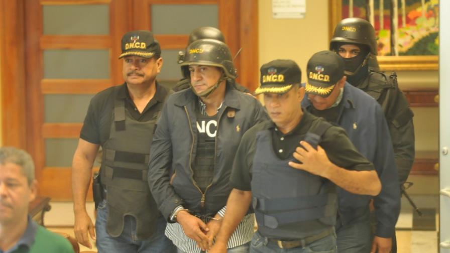 He decidido desmentir la infamia que pesa en mi nombre