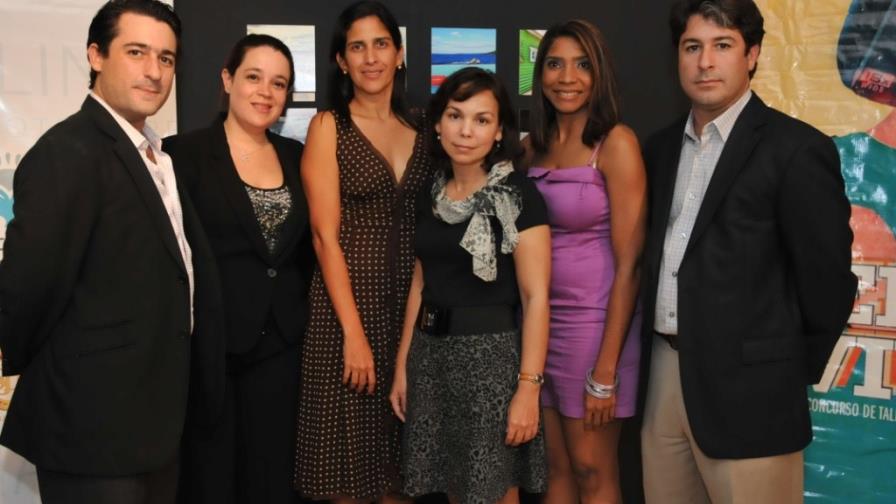 Premian participantes concurso Lente Vivo