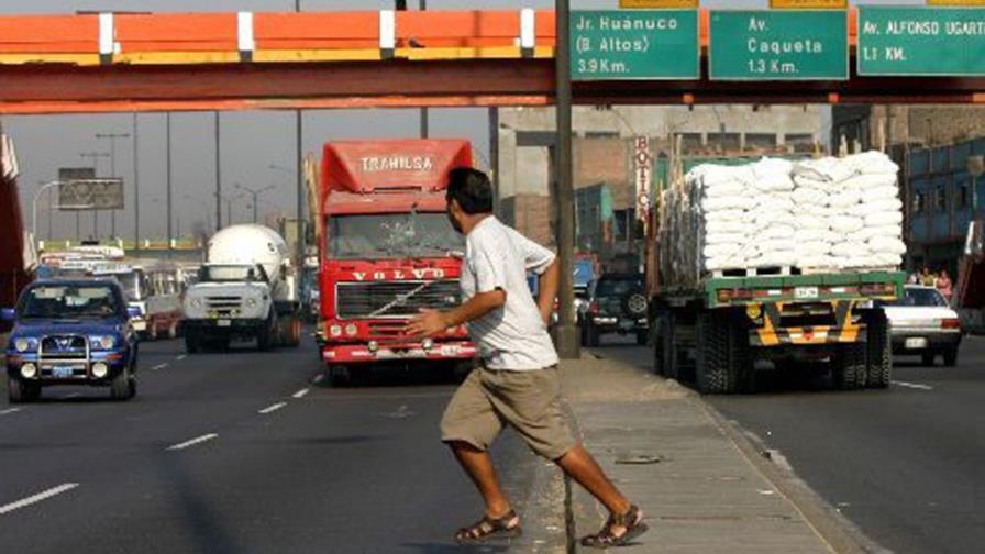 Cada año 140 mil peatones mueren por el tránsito