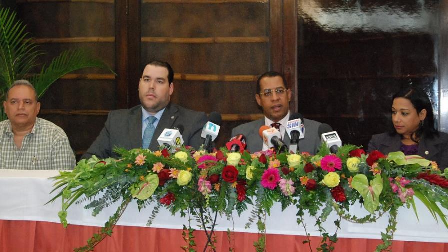 Seis diputados acusan a Guido Gómez de tramar contra la vida de Vargas Maldonado Seis diputados acusan a Guido Gómez de tramar contra la vida de Vargas Maldonado