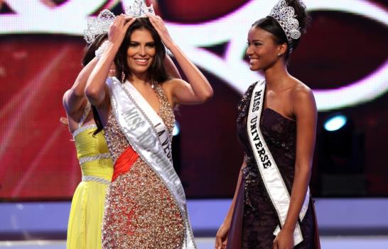 Representante de La Vega es Miss RD Universo 2012 Representante de La Vega es Miss RD Universo 2012