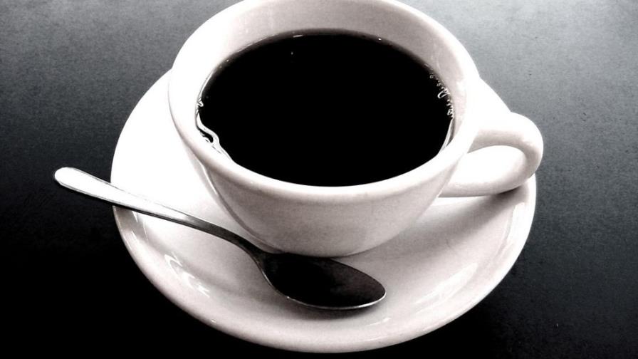 Los bebedores de café no viven menos, sino más