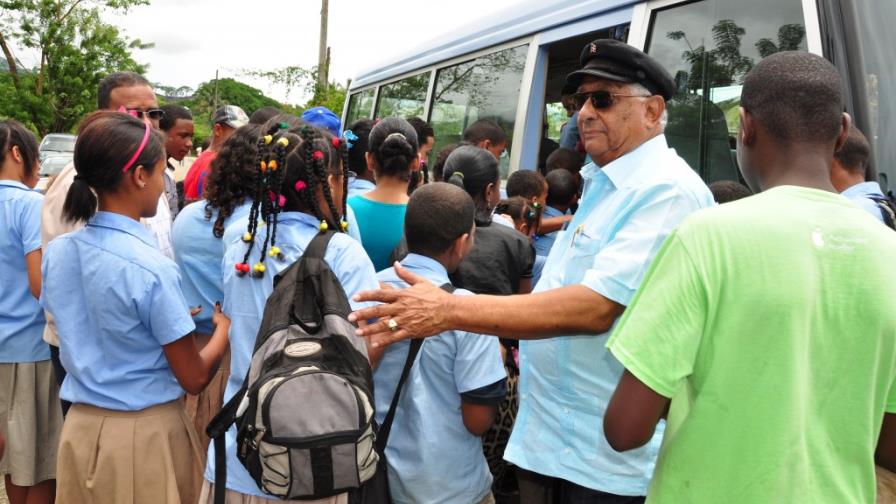 Euclides Gutiérrez dice educación es clave para desarrollo de los pueblos