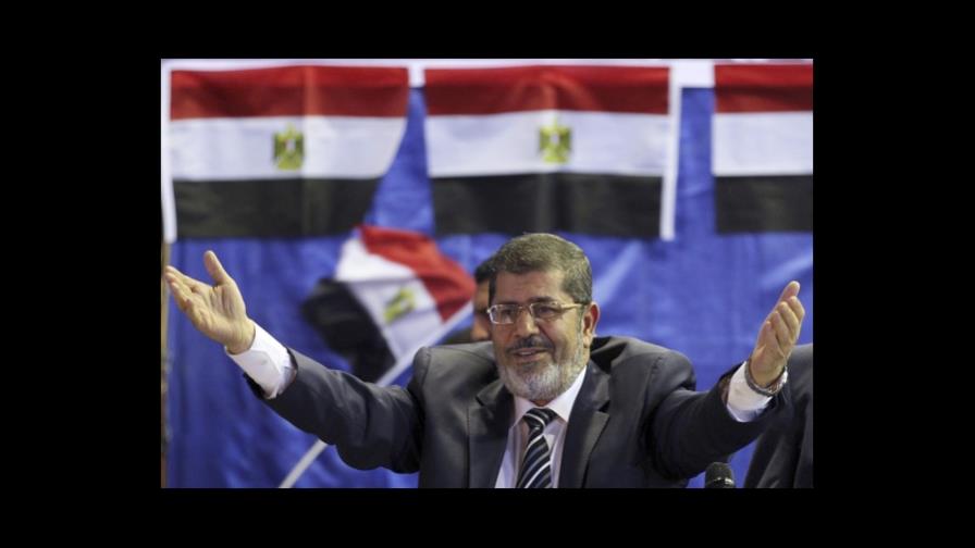 Los primeros resultados en Egipto dan ventaja al candidato islamista
