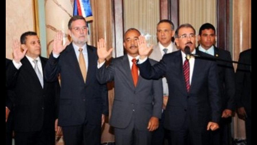 Danilo Medina juramenta funcionarios designados en varias dependencias