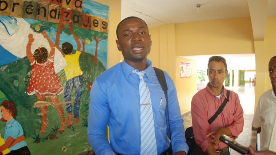 Docentes piden plan bilingüe a Educación Docentes piden plan bilingüe a Educación