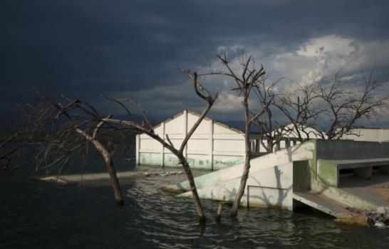 Lagos engullen aldeas en República Dominicana y Haití