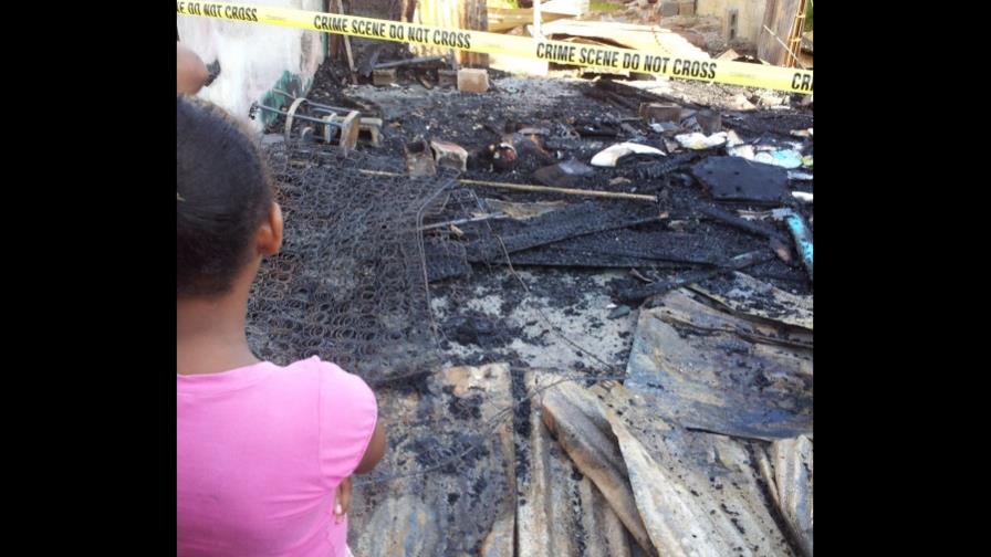 Un hombre muere carbonizado tras incendiarse su casa