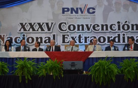 PNVC proclama a Hipólito Mejía como su candidato presidencial