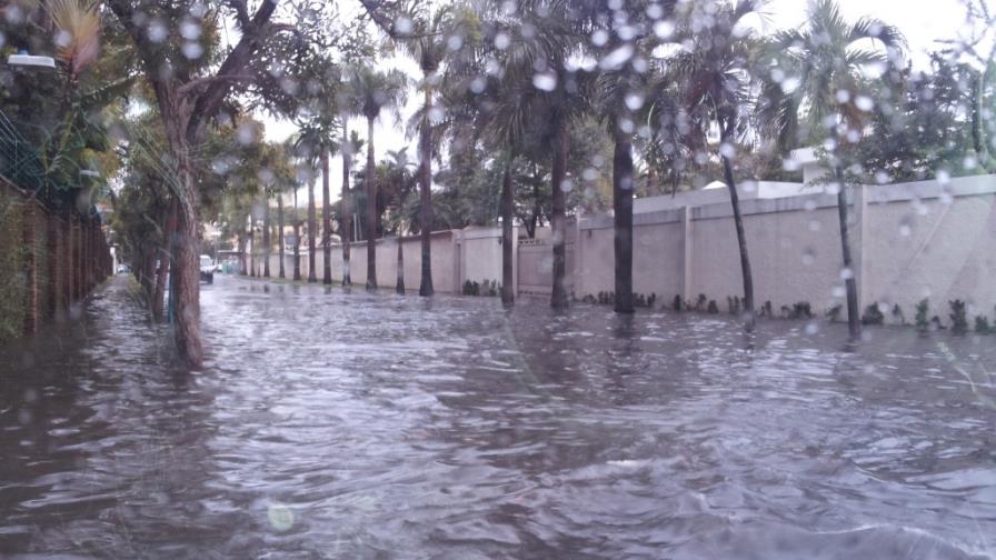 Lluvias continuarán por la incidencia de una vaguada