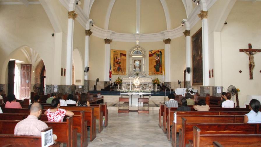 Católicos y evangelicos oran por unas elecciones en paz Católicos y evangelicos oran por unas elecciones en paz
