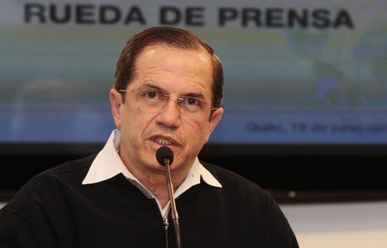 Julian Assange, de WikiLeaks, pide asilo político en embajada de Ecuador en Londres Julian Assange, de WikiLeaks, pide asilo político en embajada de Ecuador en Londres