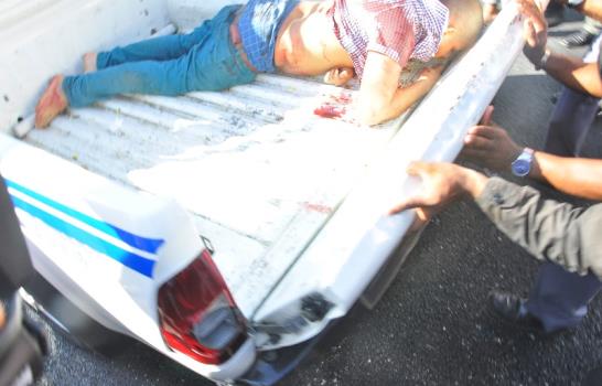 Dos heridos en intenso tiroteo en la Avenida Bolívar