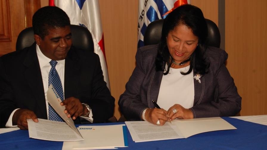 INAVI Y CONDEX firman acuerdo para beneficiar a los dominicanos que fallecen en el exterior INAVI Y CONDEX firman acuerdo para beneficiar a los dominicanos que fallecen en el exterior