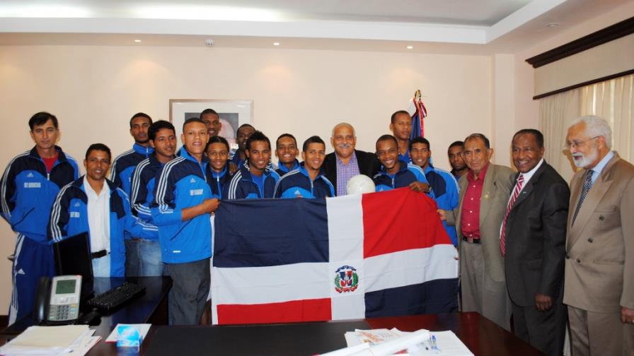 Selección superior fútbol viaja a Guadalupe