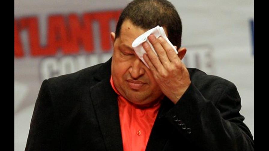 Chávez en condición estable tras infección respiratoria