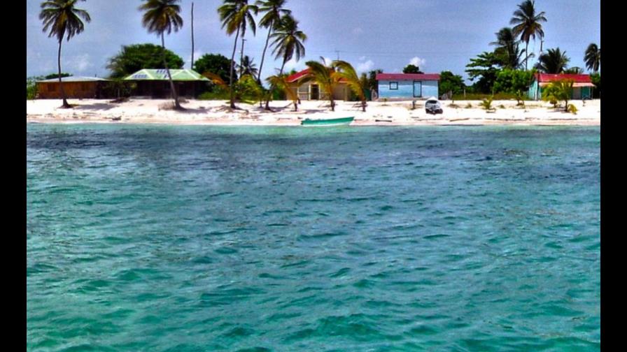 Afirman base naval en la Saona atenta contra soberanía de RD Afirman base naval en la Saona atenta contra soberanía de RD