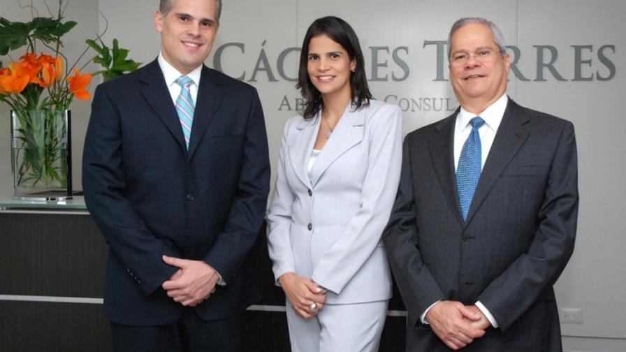 Firma de abogados inaugura sus oficinas Firma de abogados inaugura sus oficinas