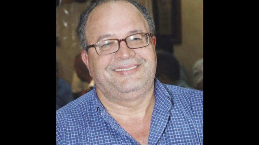 Nelson Hernández, líder en tres torneos