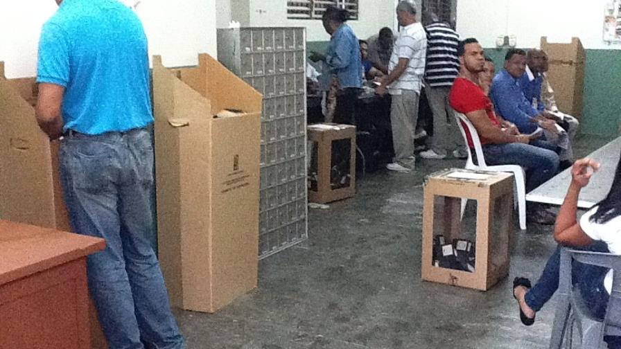 PRD denuncia compra de cédulas en Barahona