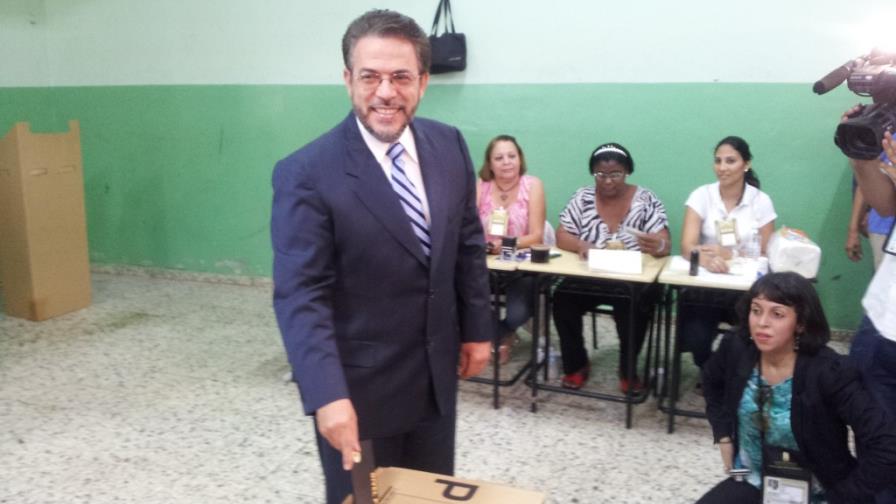 Guillermo Moreno denuncia compra de cédulas y actividades proselitistas