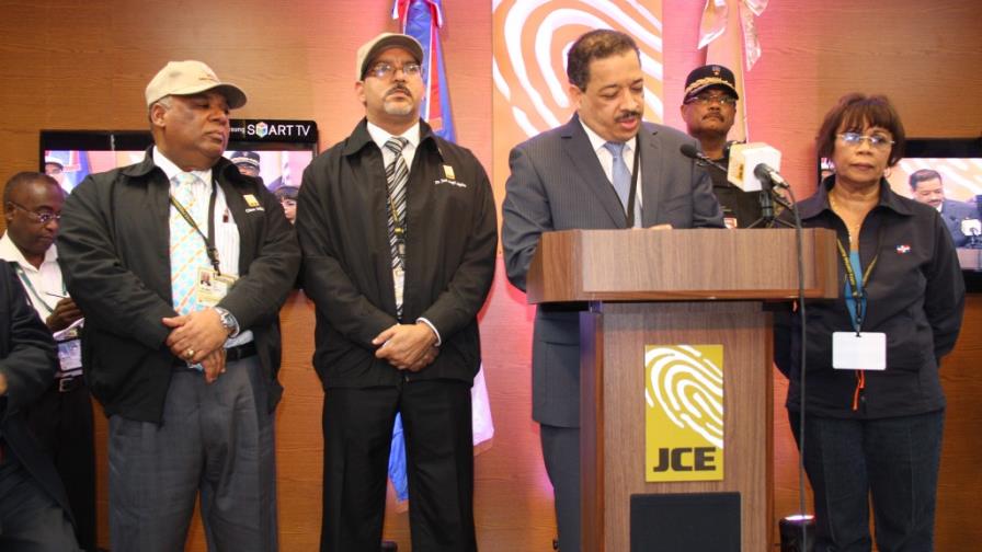 JCE dice se incautan varias armas a civiles y exmilitares