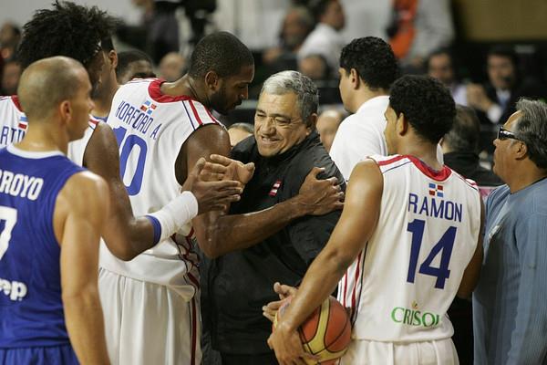Dominicana gana 85 por 67 a México en Centrobasket