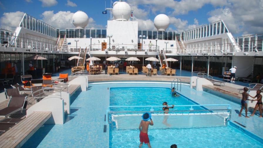 Crucero italiano MSC Lírica toca puerto de Santo Domingo Crucero italiano MSC Lírica toca puerto de Santo Domingo